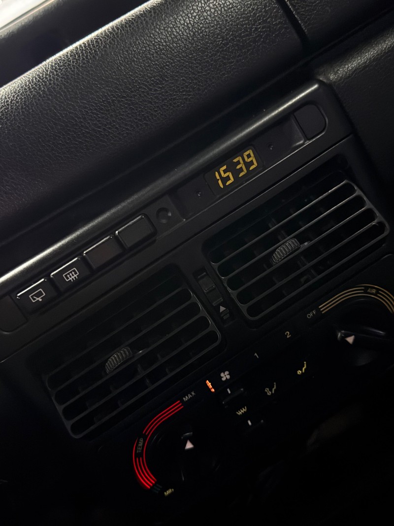 UNO 1.0 MILLE ELETRONIC 8V GASOLINA 2P MANUAL - 1995 - FELIZ