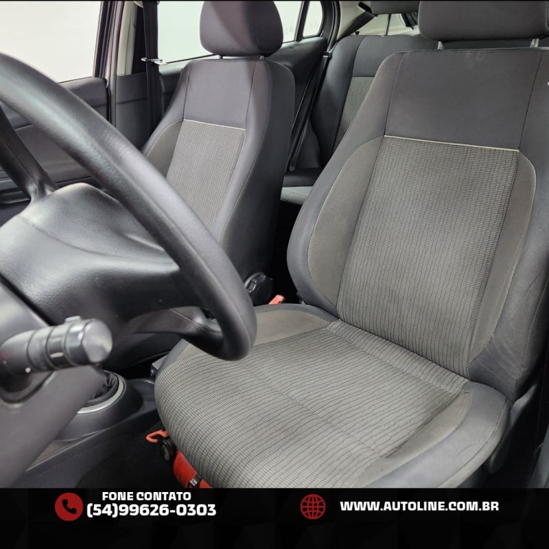 GOL 1.0 MI TRENDLINE 8V FLEX 4P MANUAL - 2013 - BENTO GONçALVES