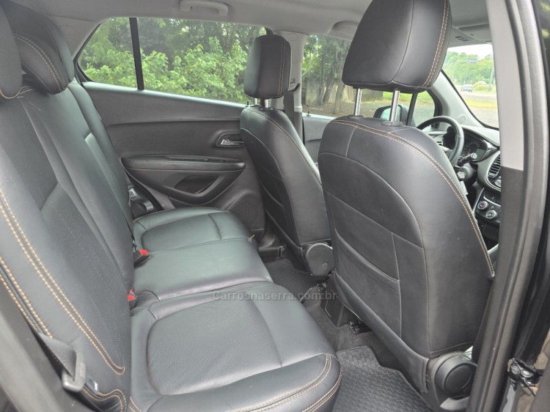 TRACKER  - 2019 - ENCANTADO