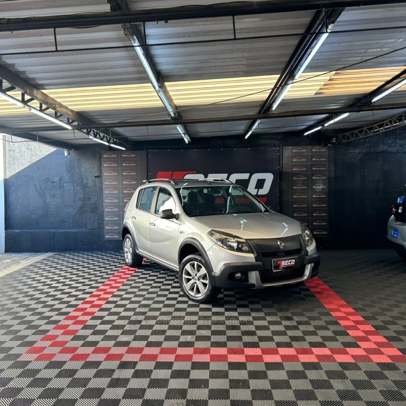sandero 1.6 stepway 16v flex 4p manual 2013 passo fundo