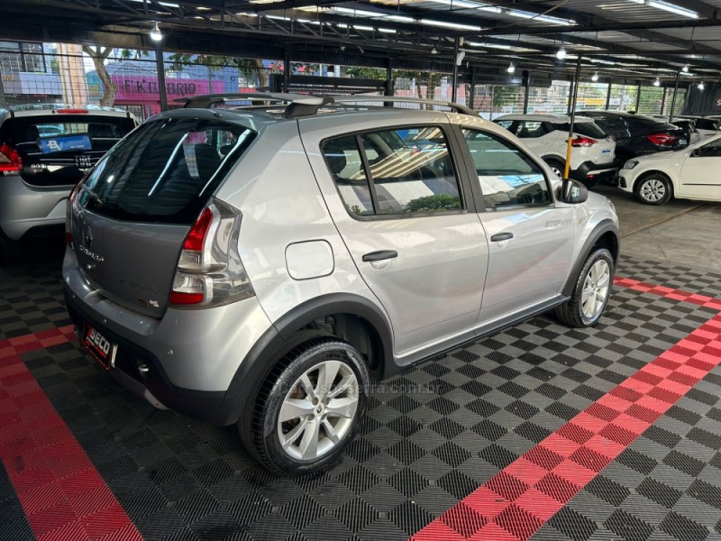 SANDERO 1.6 STEPWAY 16V FLEX 4P MANUAL - 2013 - PASSO FUNDO