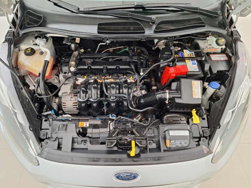 FIESTA 1.6 SE HATCH PLUS 16V FLEX 4P MANUAL - 2016 - CAXIAS DO SUL