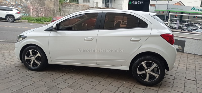 ONIX 1.4 MPFI LTZ 8V FLEX 4P MANUAL - 2017 - CAXIAS DO SUL
