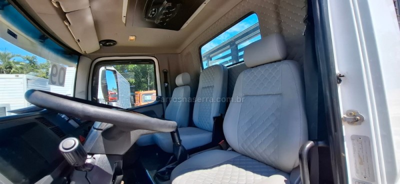 15-180 E CONSTELLATION - 2009 - PORTãO