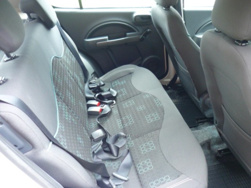 UNO 1.4 EVO ECONOMY 8V FLEX 4P MANUAL - 2014 - ARROIO DO MEIO