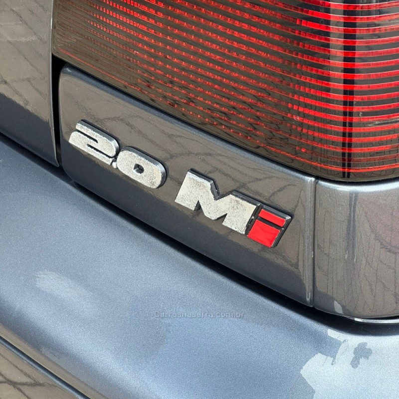 GOLF 2.0 MI GLX 8V GASOLINA 4P MANUAL - 2009 - LAJEADO