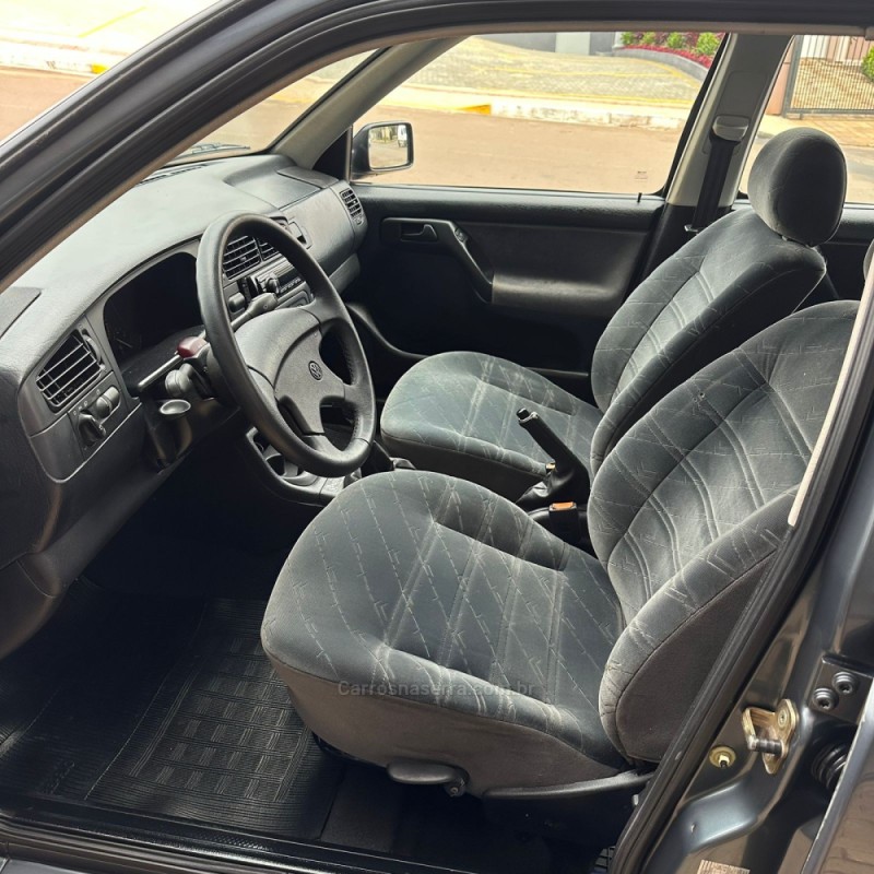 GOLF 2.0 MI GLX 8V GASOLINA 4P MANUAL - 2009 - LAJEADO