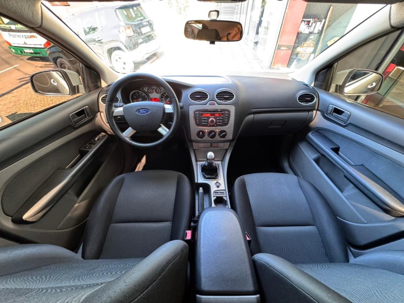 FOCUS 1.6 GLX 8V FLEX 4P MANUAL - 2013 - CAXIAS DO SUL