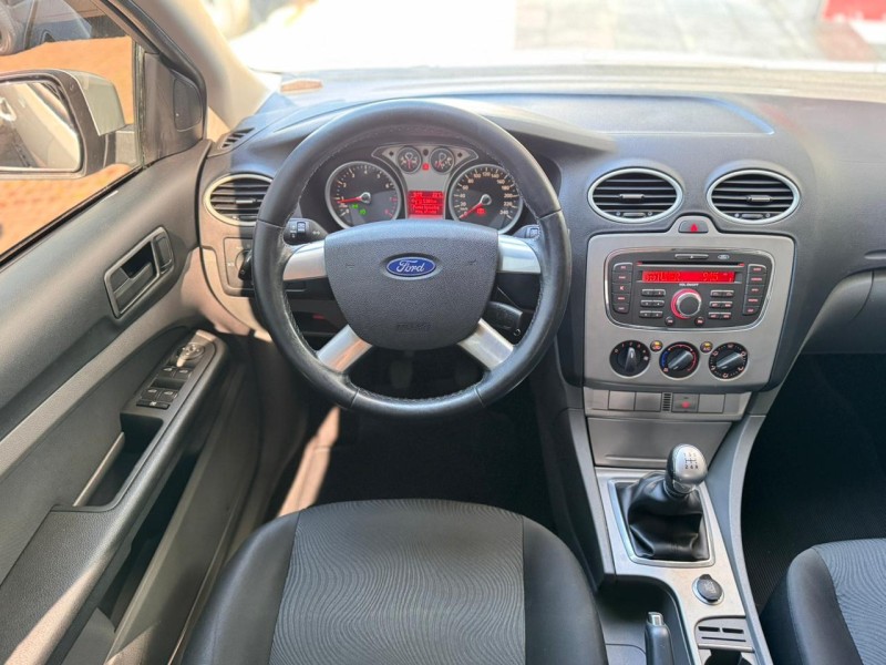 FOCUS 1.6 GLX 8V FLEX 4P MANUAL - 2013 - CAXIAS DO SUL