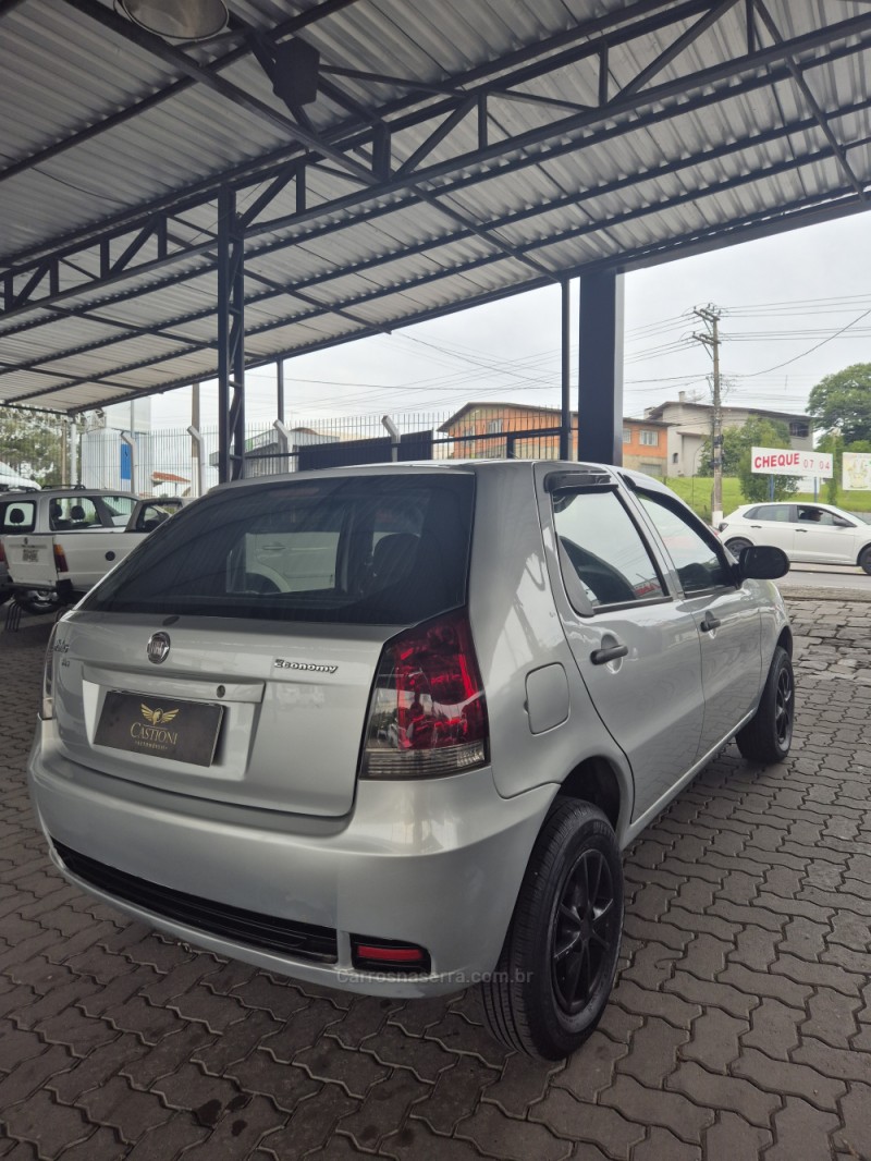 PALIO 1.0 MPI ATTRACTIVE ITÁLIA 8V FLEX 4P MANUAL - 2013 - CAXIAS DO SUL