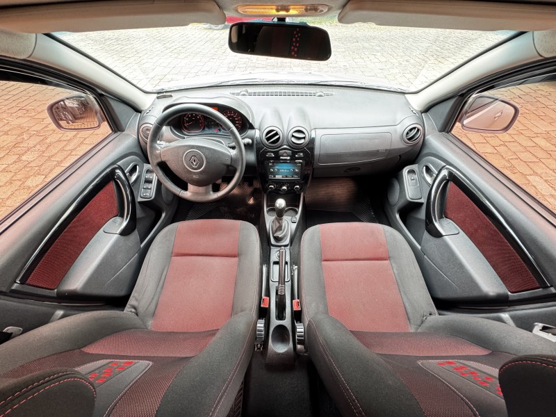 SANDERO 1.6 STEPWAY 8V FLEX 4P MANUAL - 2013 - CAXIAS DO SUL