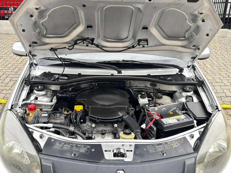 SANDERO 1.6 STEPWAY 8V FLEX 4P MANUAL - 2013 - CAXIAS DO SUL