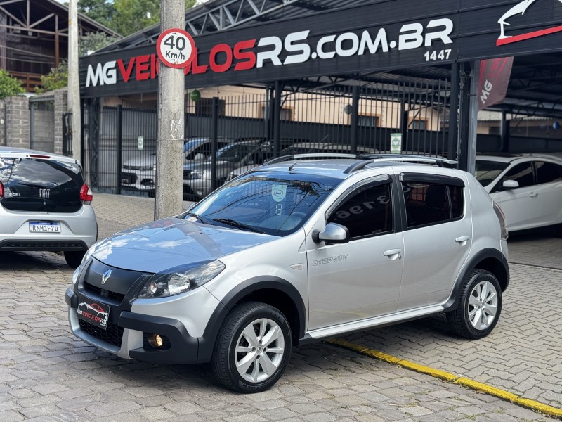 SANDERO 1.6 STEPWAY 8V FLEX 4P MANUAL