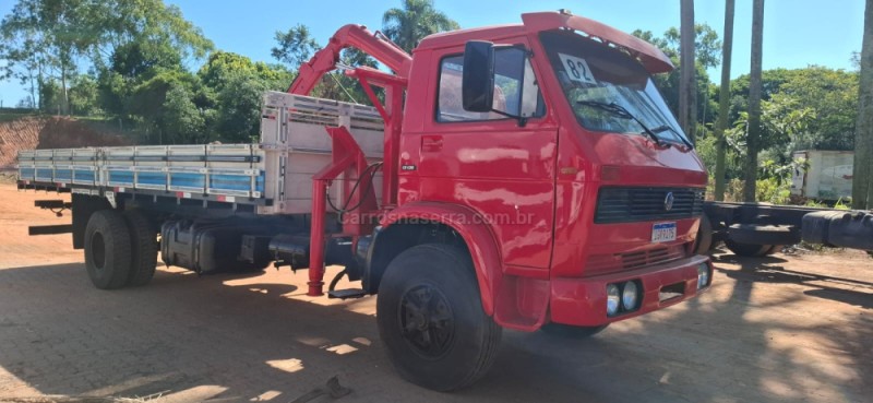 13-130  - 1982 - PORTãO