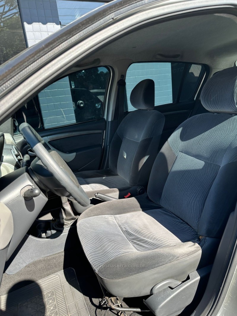 SANDERO 1.6 PRIVILÉGE 8V FLEX 4P MANUAL - 2009 - PASSO FUNDO