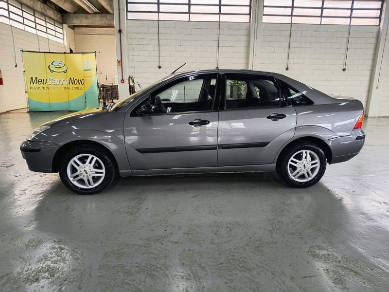 FOCUS 1.6 S SEDAN 16V FLEX 4P MANUAL - 2008 - CAXIAS DO SUL