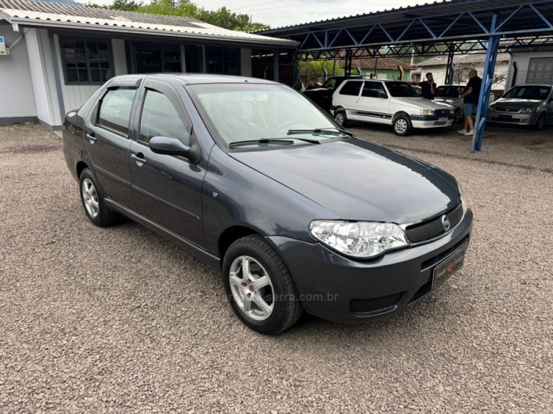 SIENA 1.8 MPI HLX 8V FLEX 4P MANUAL - 2005 - IGREJINHA