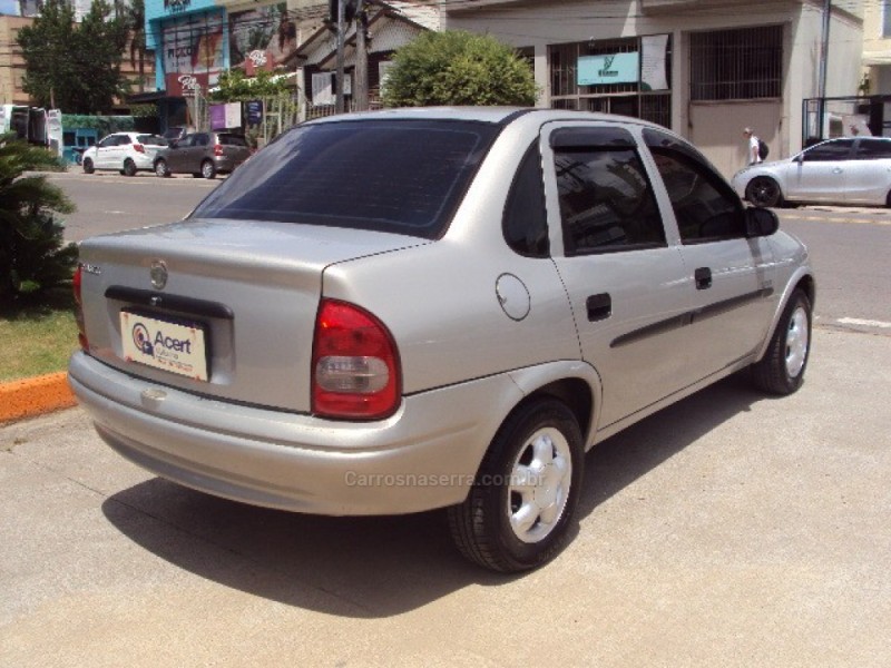 CORSA 1.0 MPFI CLASSIC SEDAN 8V ÁLCOOL 4P MANUAL - 2005 - CAXIAS DO SUL