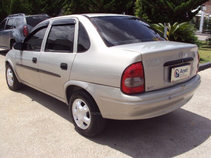 CORSA 1.0 MPFI CLASSIC SEDAN 8V ÁLCOOL 4P MANUAL - 2005 - CAXIAS DO SUL