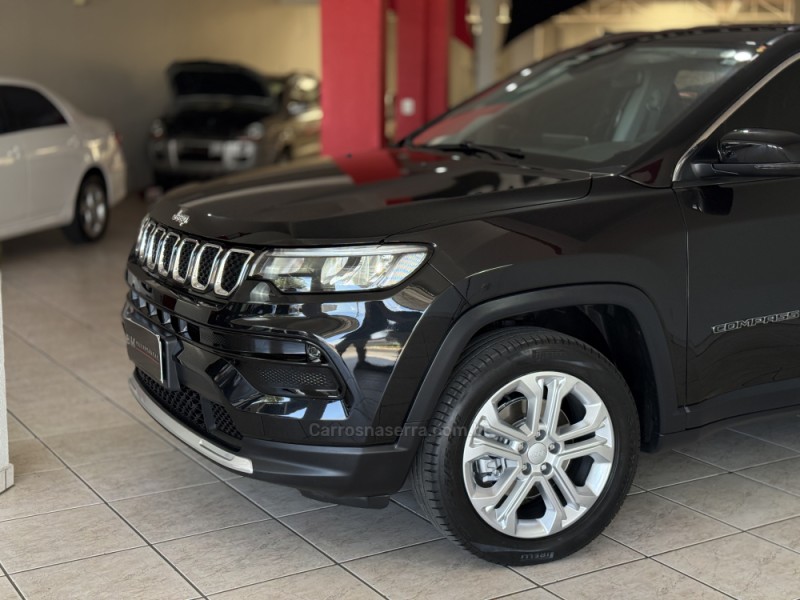 COMPASS 1.3 LONGITUDE T270 16V TURBO FLEX 4P AUTOMÁTICO - 2022 - GUAPORé