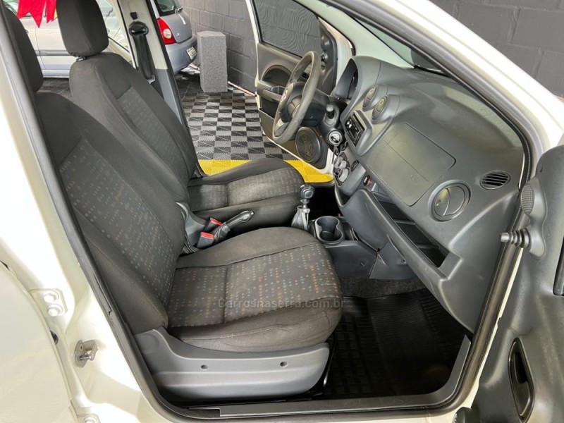 UNO 1.0 VIVACE 8V FLEX 4P MANUAL - 2013 - CAXIAS DO SUL