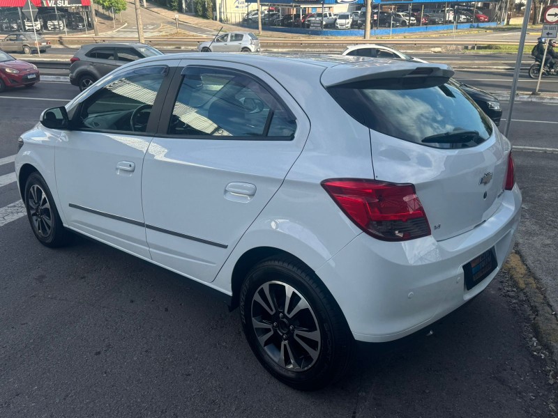 ONIX 1.4 MPFI LTZ 8V FLEX 4P MANUAL - 2016 - CAXIAS DO SUL