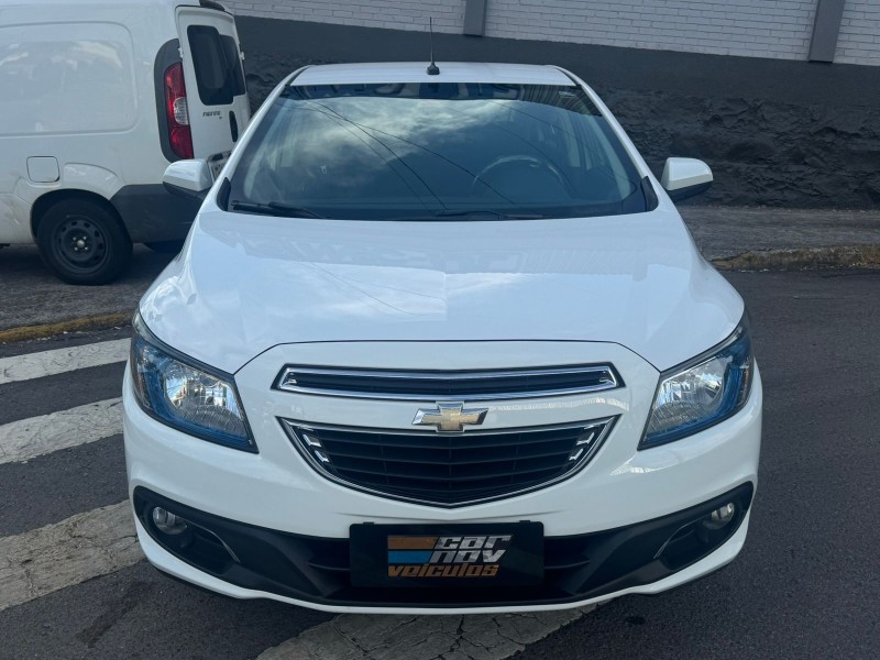 ONIX 1.4 MPFI LTZ 8V FLEX 4P MANUAL - 2016 - CAXIAS DO SUL