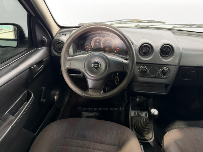 CELTA 1.0 MPFI VHC LIFE 8V FLEX 4P MANUAL - 2008 - VACARIA