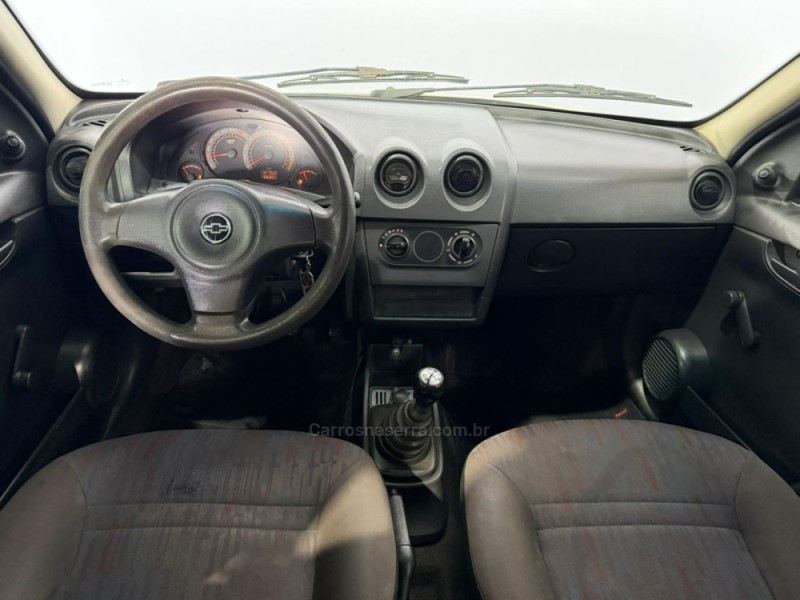 CELTA 1.0 MPFI VHC LIFE 8V FLEX 4P MANUAL - 2008 - VACARIA