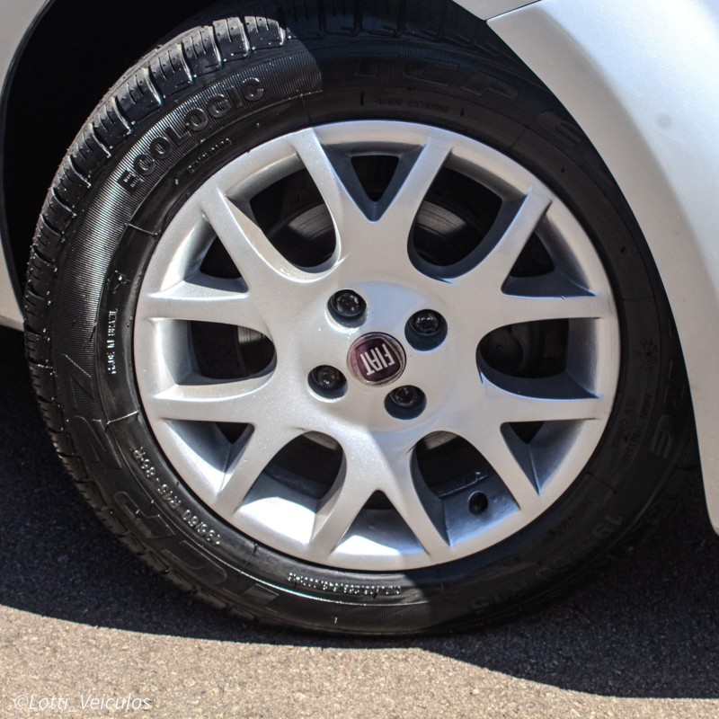 PUNTO 1.4 ELX 8V FLEX 4P MANUAL - 2008 - FARROUPILHA