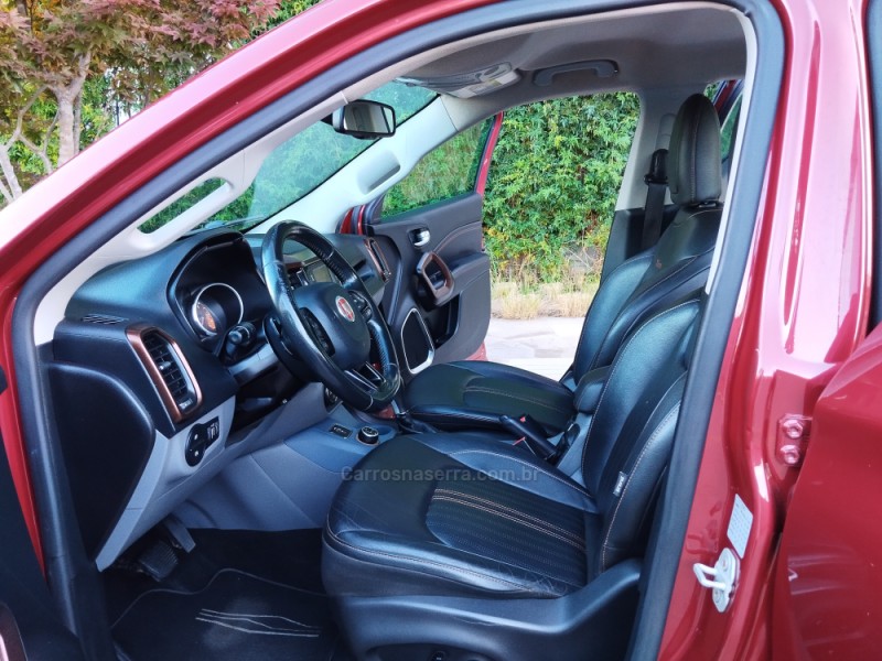 TORO 2.0 16V TURBO DIESEL VOLCANO AT9 4X4 AUTOMÁTICO - 2017 - FARROUPILHA