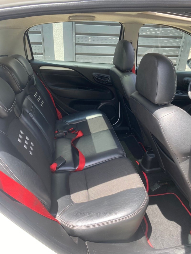 PUNTO 1.8 SPORTING 16V FLEX 4P MANUAL - 2013 - CAXIAS DO SUL