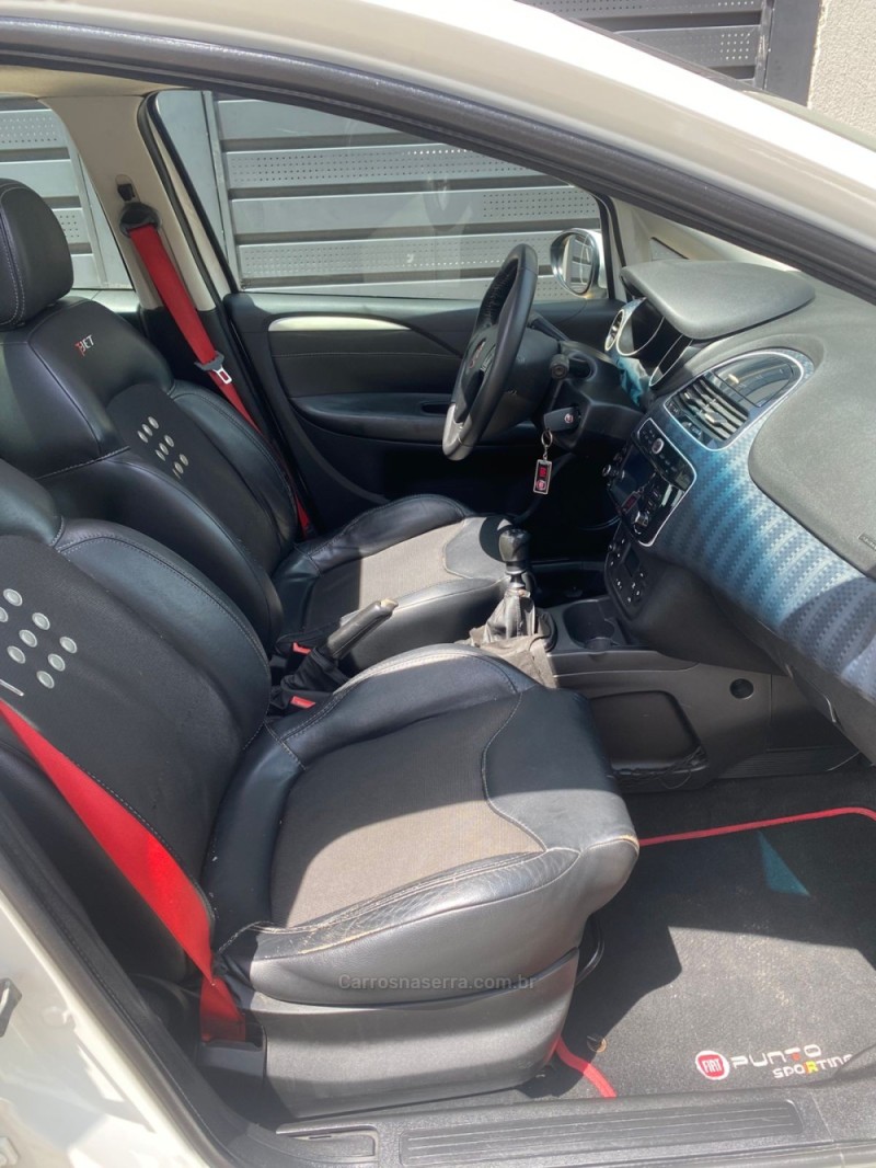 PUNTO 1.8 SPORTING 16V FLEX 4P MANUAL - 2013 - CAXIAS DO SUL