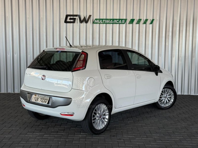 PUNTO 1.6 ESSENCE 16V FLEX 4P MANUAL - 2013 - CAXIAS DO SUL
