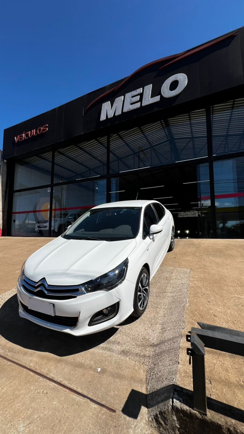 C4 LOUNGE  - 2017 - VACARIA