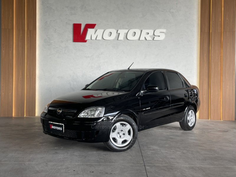 CORSA 1.4 MPFI PREMIUM SEDAN 8V FLEX 4P MANUAL - 2011 - PAROBé
