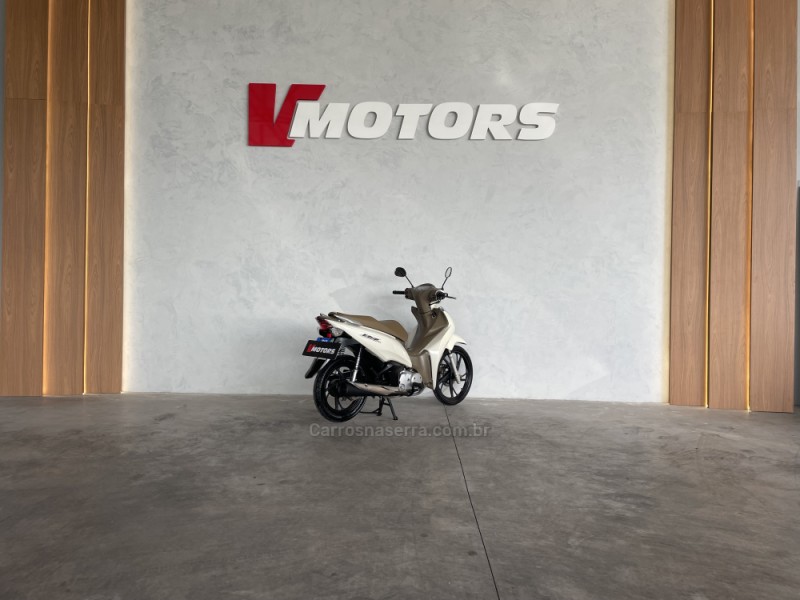 BIZ 125 EX - 2022 - PAROBé