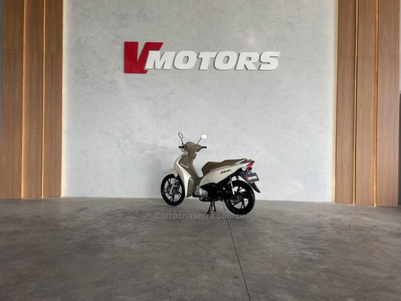 BIZ 125 EX - 2022 - PAROBé