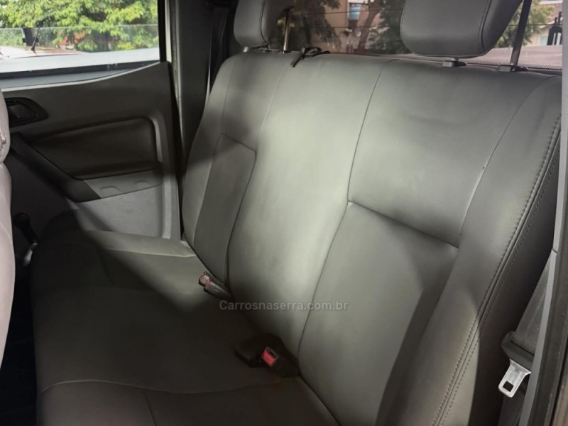 RANGER 2.2 XLS 4X4 CD 16V DIESEL 4P MANUAL - 2013 - PAROBé