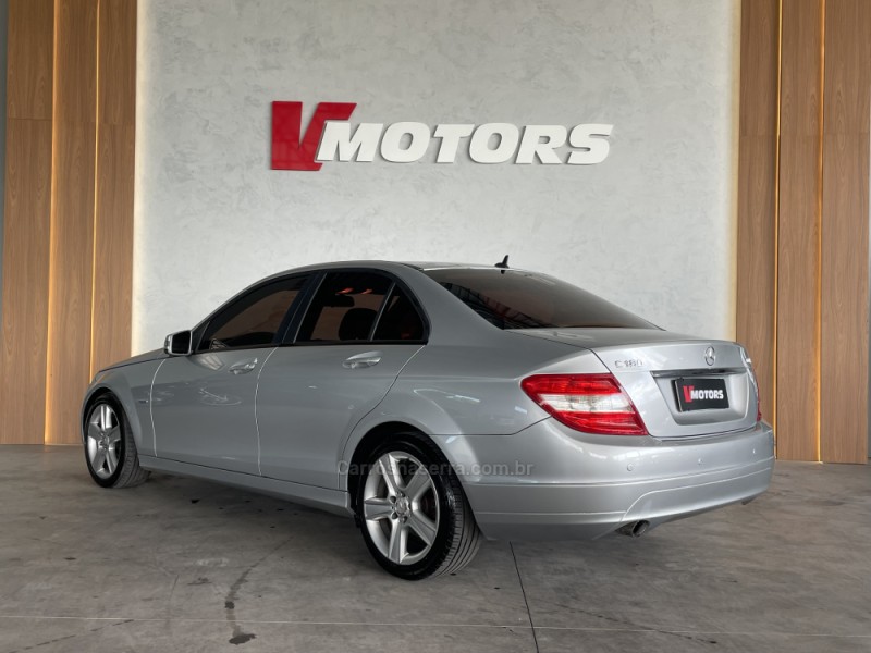 C 180 1.8 CGI CLASSIC 16V GASOLINA 4P AUTOMÁTICO - 2011 - PAROBé