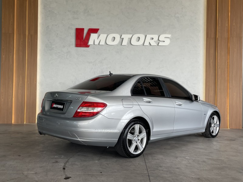 C 180 1.8 CGI CLASSIC 16V GASOLINA 4P AUTOMÁTICO - 2011 - PAROBé