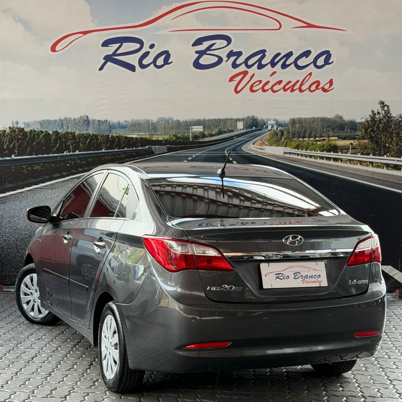 HB20S 1.6 COMFORT PLUS 16V FLEX 4P MANUAL - 2014 - CAXIAS DO SUL