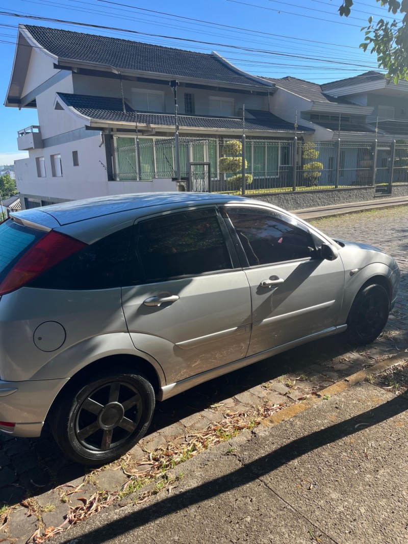 FOCUS  - 2002 - CAXIAS DO SUL