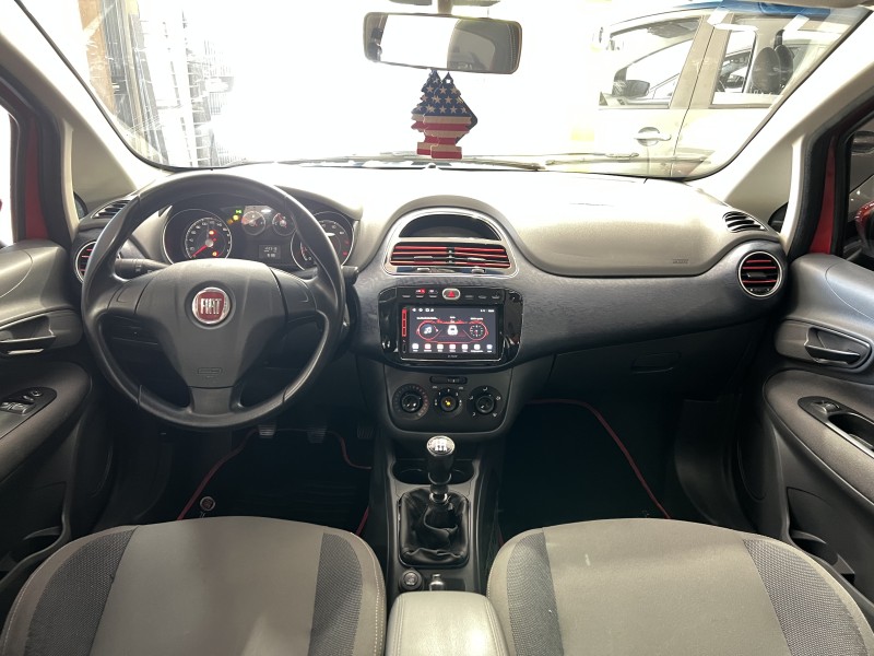 PUNTO 1.4 ATTRACTIVE 8V FLEX 4P MANUAL - 2013 - CAXIAS DO SUL