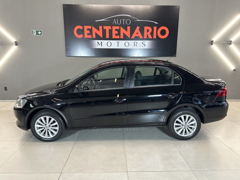 VOYAGE 1.6 MI 8V FLEX 4P MANUAL - 2014 - SAPIRANGA