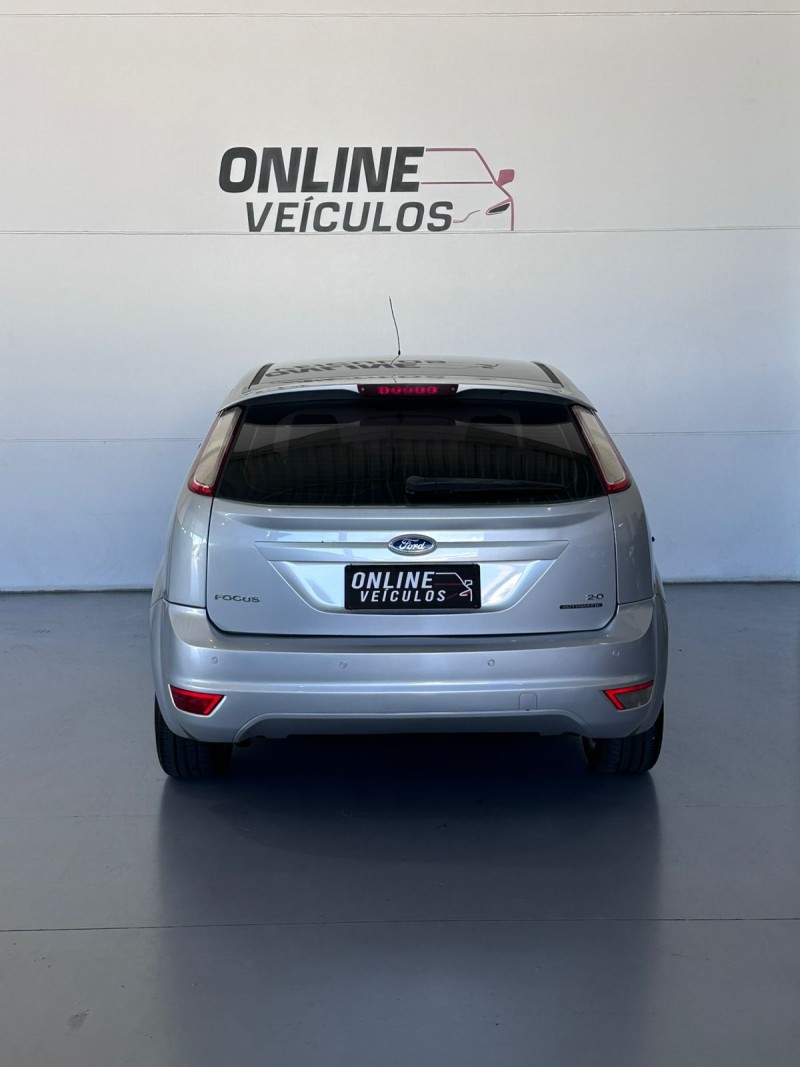 FOCUS 2.0 GLX 16V GASOLINA 4P AUTOMÁTICO - 2012 - FARROUPILHA