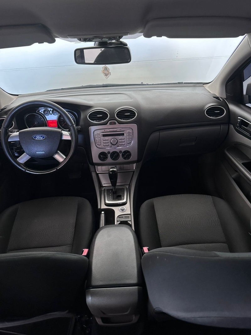 FOCUS 2.0 GLX 16V GASOLINA 4P AUTOMÁTICO - 2012 - FARROUPILHA