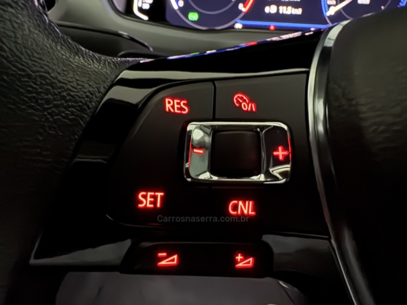 T-CROSS 1.4 HIGHLINE TSI 16V FLEX 4P AUTOMÁTICO - 2020 - CAXIAS DO SUL