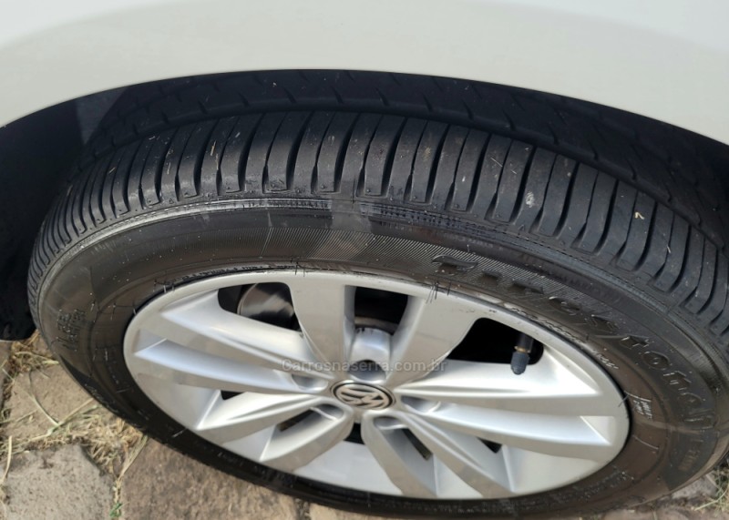 FOX 1.6 CONNECT 8V FLEX 4P MANUAL - 2022 - VERANóPOLIS