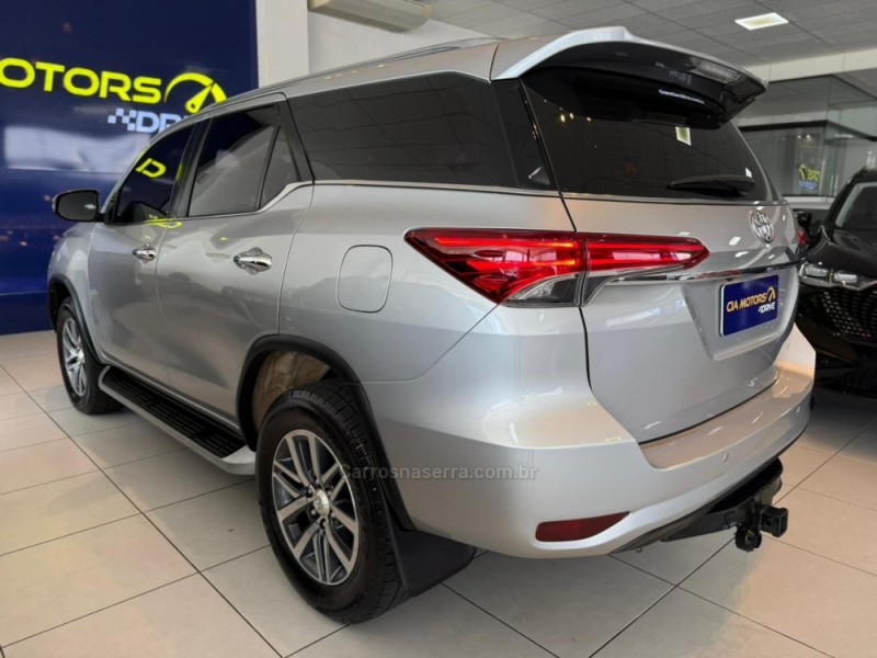 HILUX SW4 2.8 SRX 4X4 16V TURBO INTERCOOLER DIESEL 4P AUTOMÁTICO - 2018 - SãO LEOPOLDO